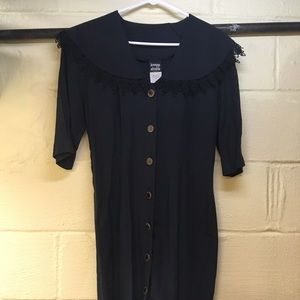 Knapp studio vintage dress